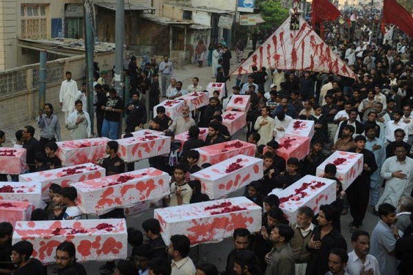 نگاهی به مراسم عزاداری امام حسین (ع) در پاکستان
