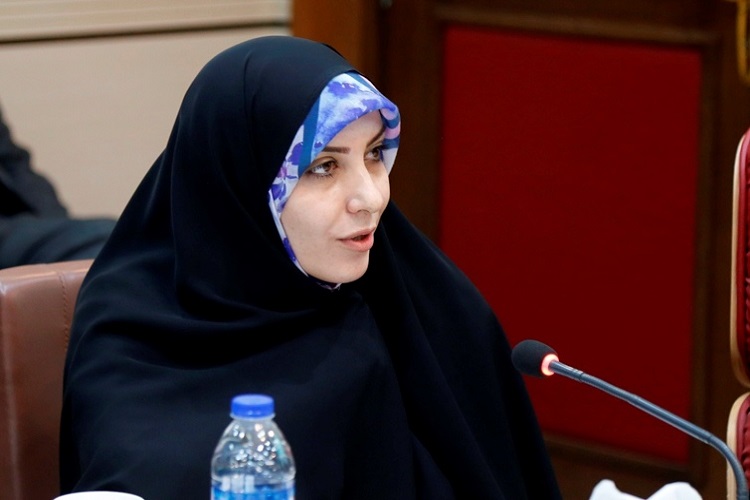 مسابقه کتابخوانی &laquo;بانوی اول&raquo; برای کارمندان زن قزوین برگزار می&zwnj;شود