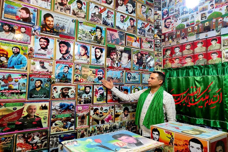 نصب تصویر 5 هزار شهید در کارگاه منبت&zwnj;کاری در ملایر