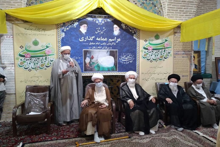 معمم شدن 28 نفر از طلاب زنجانی