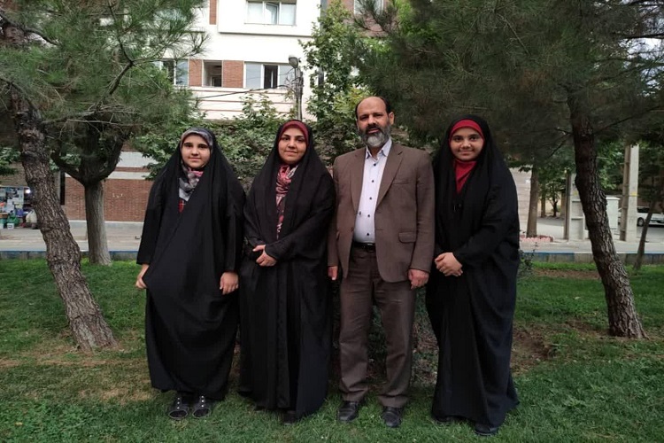 برکتی که قرآن به زندگی و وقت خانواده ما بخشید/ پرخاشگری دوران بلوغ در فرزندانم راه ندارد