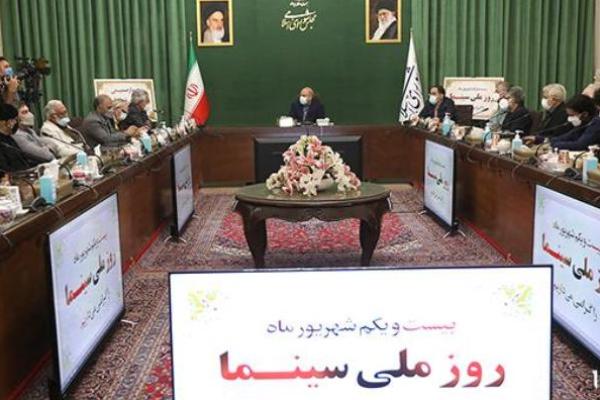 فرهنگ و هنر زمینه‌ساز تحول و معجزه آفرینی در جامعه است / فرهنگ و هنر زمینه ساز تحول و معجزه آفرینی در جامعه است