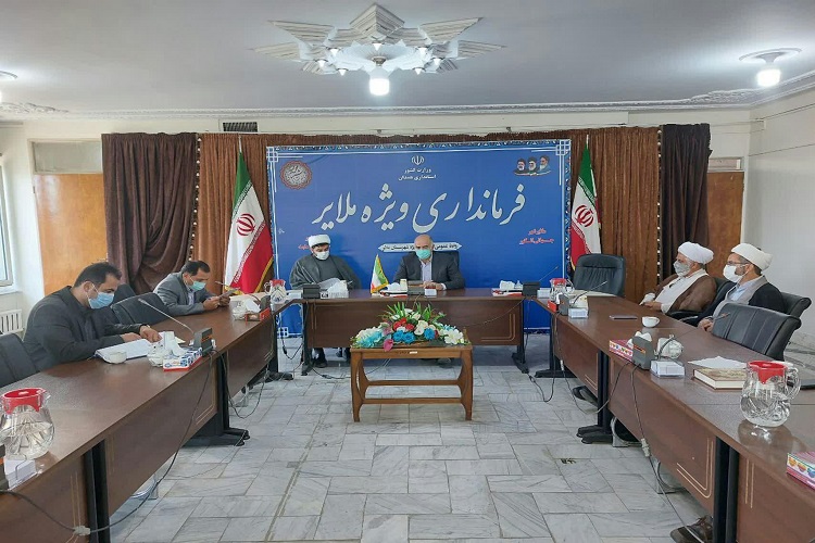 لزوم استفاده از ظرفیت وقف برای کمک به حوزه&zwnj; علمیه ملایر
