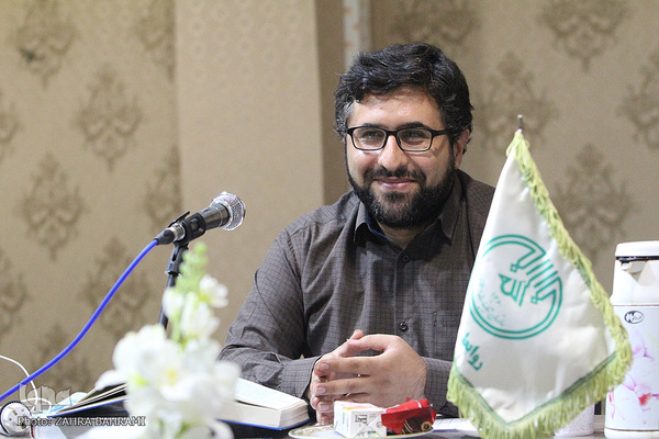 زنگ خطری که بهصدا درآمده است / آمار شرکتکنندگان استان مرکزی در آزمون ارزیابی حفاظ قرآن نگرانکننده است زنگ خطری که بهصدا درآمده است / آمار شرکتکنندگان استان مرکزی در آزمون ارزیابی حفاظ قرآن نگرانکننده است