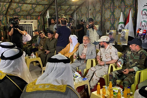 تضمین شیوخ عشائر «الطارمیه» برای همکاری اطلاعاتی با الحشد الشعبی + عکس تضمین شیوخ عشائر «الطارمیه» برای همکاری اطلاعاتی با الحشد الشعبی + عکس