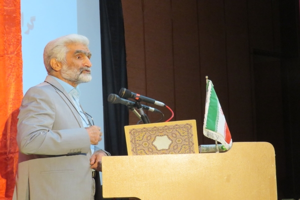 ۱۳موکب از لرستان به عراق اعزام شد