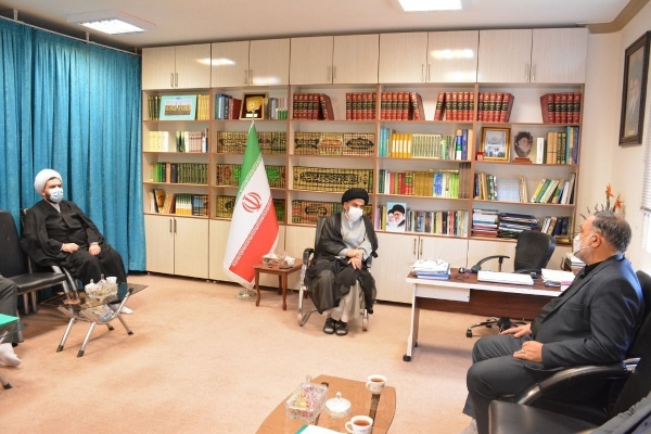 انتقاد نماینده ولی&zwnj;فقیه در آذربایجان غربی از مسئولان برای عدم پیگیری موضوعات فرهنگی