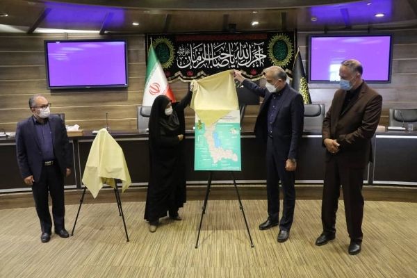 رونمایی از پوستر نام&zwnj;گذاری ۴۱ مورد از میادین آذربایجان غربی به نام زنان شهیده
