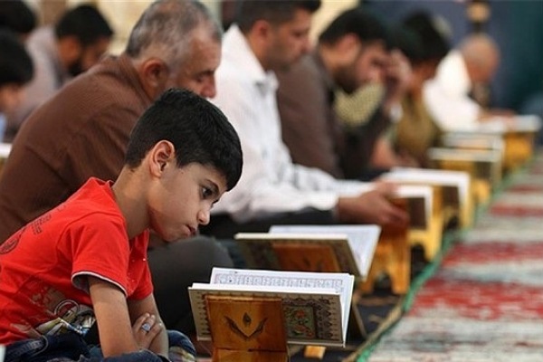 برگزاری محفل قرآنی نورالثقلین در ملایر