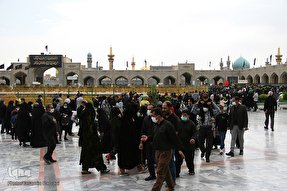 عکس | عزاداری شهادت امام رئوف(ع) در خیابان‌های منتهی به حرم رضوی