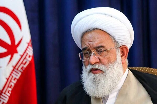 سیدعباس موسویان در بررسی فقهی پول و بانکداری بی‌نظیر بود