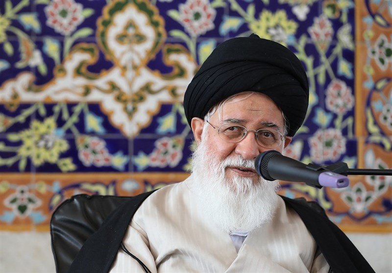 شیعه و سنی دو برادرند که در استکبارستیزی دست به دست هم می&zwnj;دهند