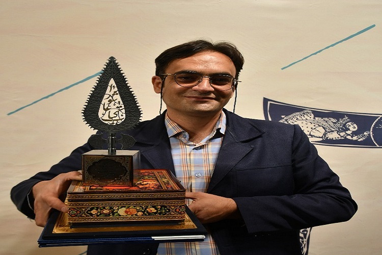 &laquo;مجلس&zwnj;نامه غم&raquo; برگزیده کتاب سال عاشورا شد