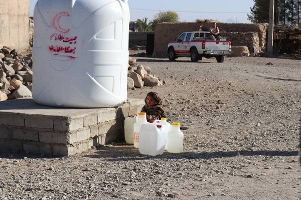 آبرسانی ۵۰۰ تانکر مناطق محروم سیستان و بلوچستان