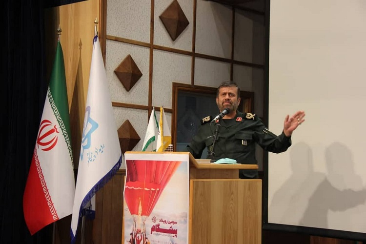 امروز مردمی کردن حل مسائل راه حل مشکلات کشور است