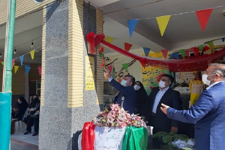 دانش آموزان؛ پیشگامان گام دوم انقلاب