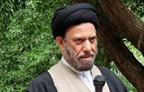 جامعه اسلامی باید از سیره پیامبر تبعیت کند