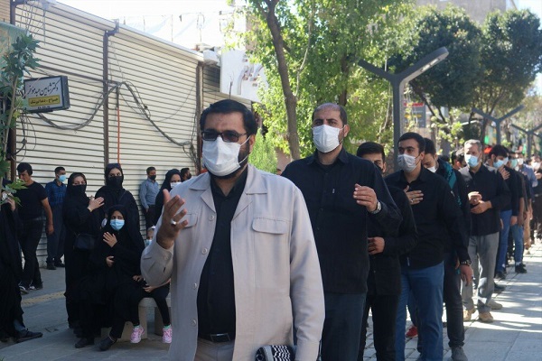 عکس | پیاده&zwnj;روی جاماندگان اربعین حسینی در سنندج