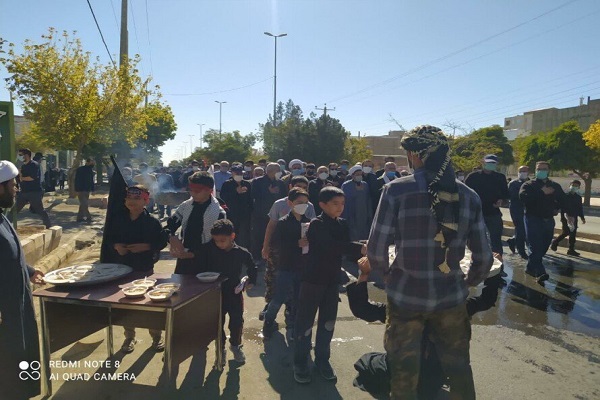 عکس | حال و هوای جاماندگان اربعین در قروه