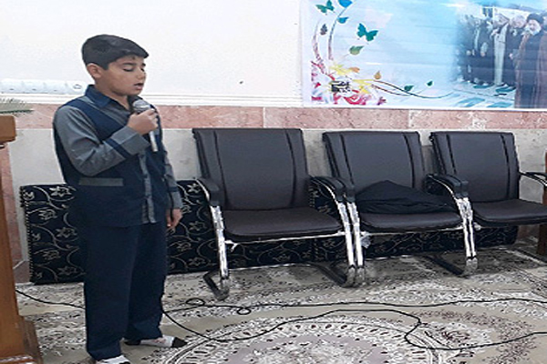رقابت ۳۰۰ نفر در مسابقه اذان و مکبری نمازجمعه خرم&zwnj;آباد