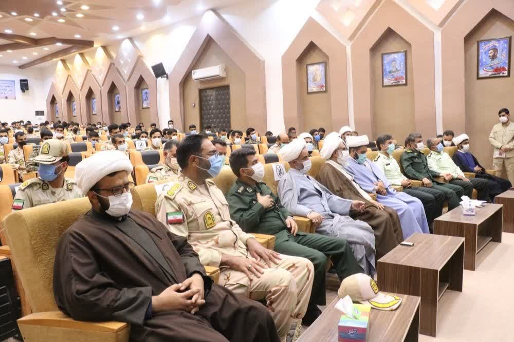 ارسالی دوشنبه /// عکس | برگزاری همایش نماز ویژه نیرو های مسلح در دارالولایه سیستان