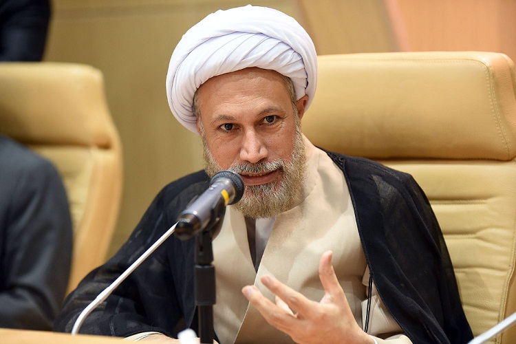آیت&zwnj;الله لطف&zwnj;الله دژکام، نماینده رهبر معظم انقلاب در فارس 