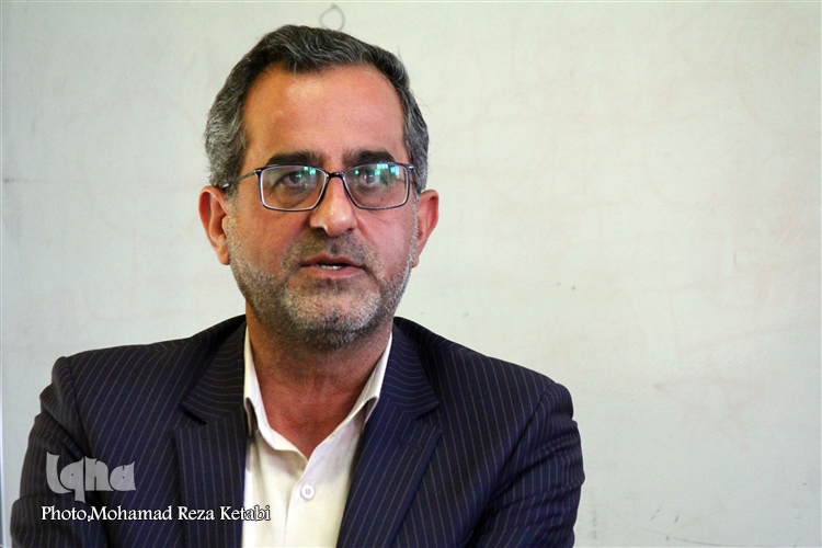 دبیرستان ابن&zwnj;سینا و مرور خاطرات دانش&zwnj;آموزان شهیدی که هر کدام در مقام استاد بودند