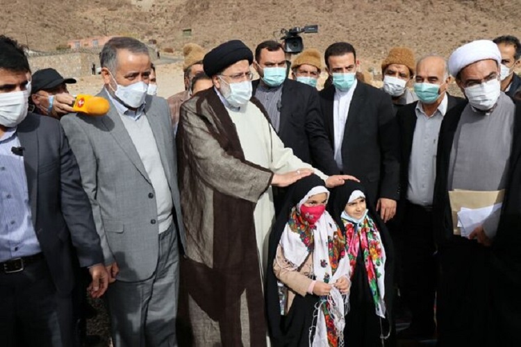رئیس&zwnj;جمهور مهمان عشایر مهدی&zwnj;شهر