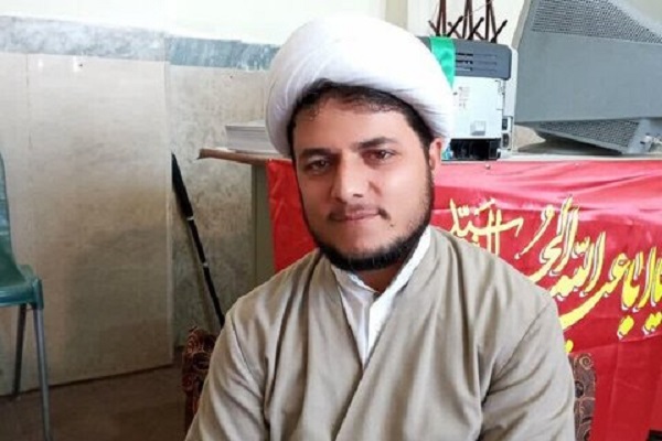 مرتضی منصوری سپهر، مدیر مدرسه قرآنی امام حسین(ع)