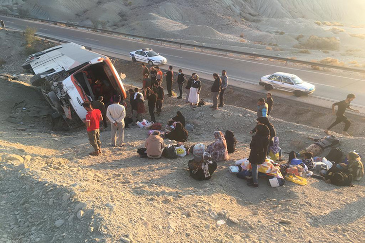 واژگونی اتوبوس مسافربری یزد _ بندرعباس