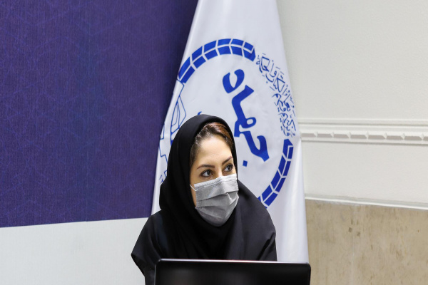 افسون نیازبخش معاون آموزش و کارآفرینی جهاددانشگاهی واحد اصفهان