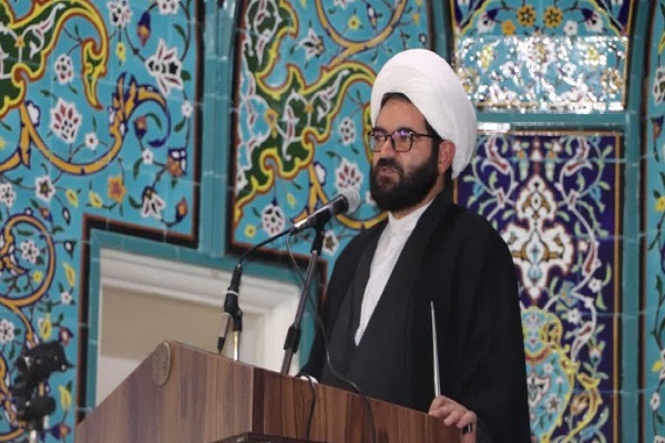 عابدین رستمی امام جمعه شهر قروه عابدین رستمی امام جمعه شهر قروه