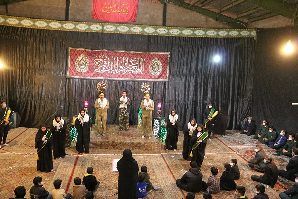 یادواره شهیده زهرا افضلی در روستای ده زیار برگزار شد