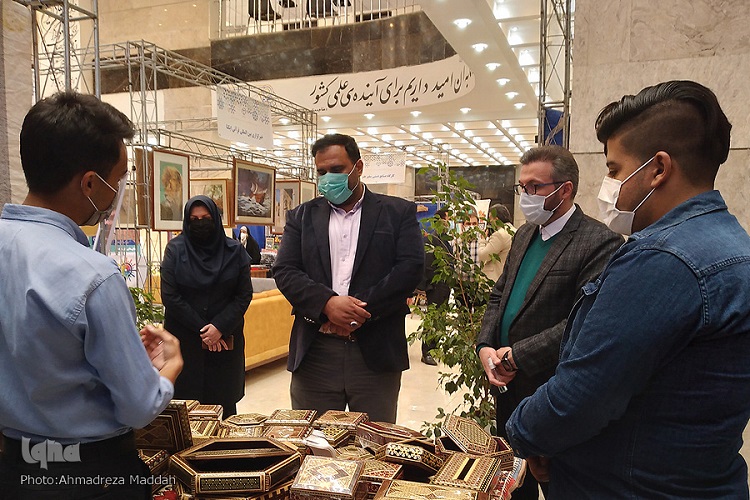 نمایشگاه فناوری&zwnj;های نرم و صنایع فرهنگی، جهاددانشگاهی فارس
