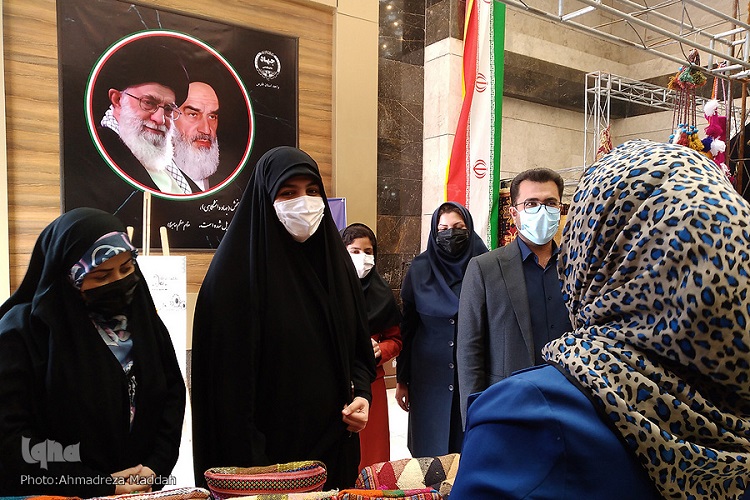 افسانه خواست&zwnj;خدایی، عضو هیئت رئیسه شورای شهر شیراز