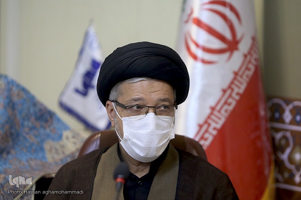 تشکیل کارگروهی برای بازنگری در وظایف و مأموریت‌های شورای عالی انقلاب فرهنگی/ تأکید اعضای شورای عالی انقلاب فرهنگی بر کار قرارگاهی با ظرفیت و توان اثرگذار ملی