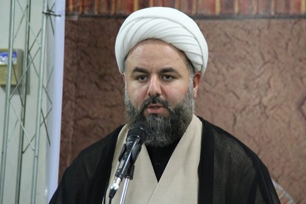 وحید طالبی امام جمعه پلدشت