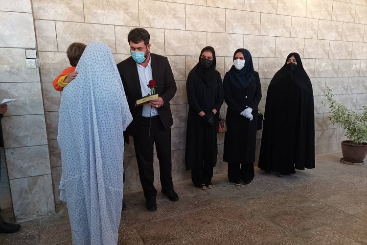 آزادی زندانیان نیازمند