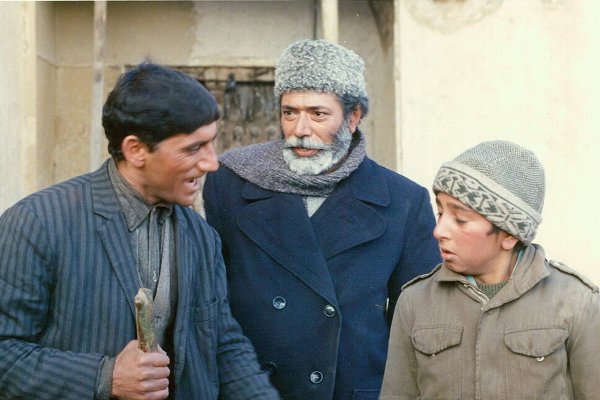علی نصیریان با «جاده‌های سرد» به تلویزیون می‌آید