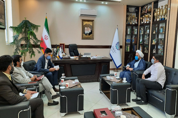 مرکز حامی، نشست شهرداری یزد