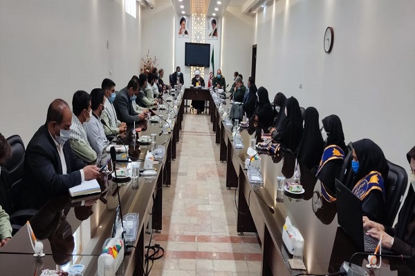 دیدار امام جمعه با دانش آموزان بسیجی استان کرمان دیدار امام جمعه با دانش آموزان بسیجی استان کرمان