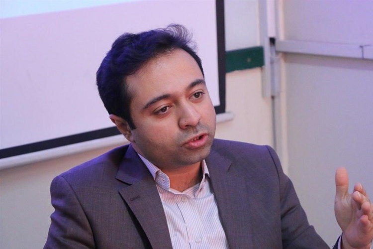 مجید فولادیان، عضو هیئت علمی گروه علوم اجتماعی دانشگاه فردوسی مشهد