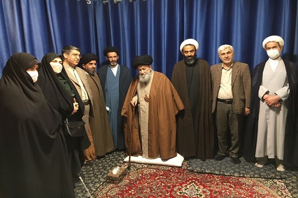  آیت&zwnj;الله&zwnj;العظمی علوی گرگانی در دیدار با نمایندگان مجلس شورای اسلامی