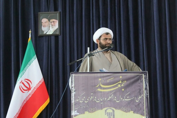 حجت‌الاسلام حمید بامری، امام‌جمعه شهرستان عنبرآباد