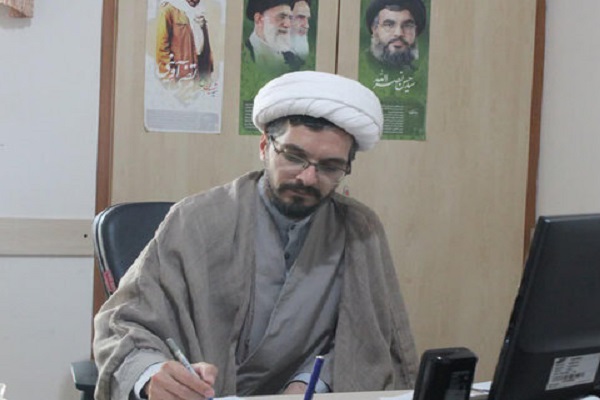 حجت الاسلام وحید رمضانی معاون آموزش مدرسه علمیه امام باقر کامیاران حجت الاسلام وحید رمضانی معاون آموزش مدرسه علمیه امام باقر کامیاران