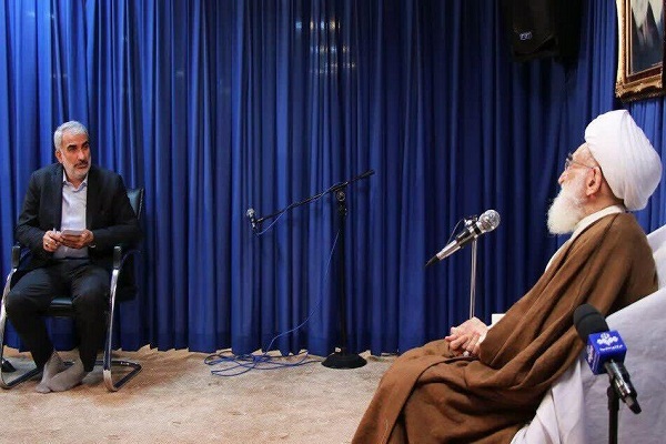 آیتالله نوری همدانی مرجع تقلید شیعیان آیتالله نوری همدانی مرجع تقلید شیعیان