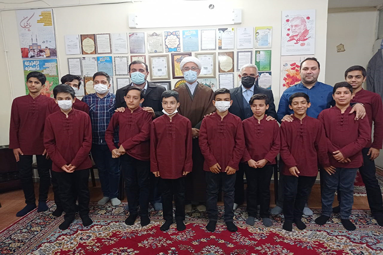 بازدید دبیر ستاد فهما کشور از کانون غدیر یزد 