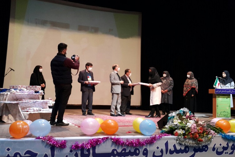 برگزاری جشن ولادت حضرت زینب(س) در زنجان