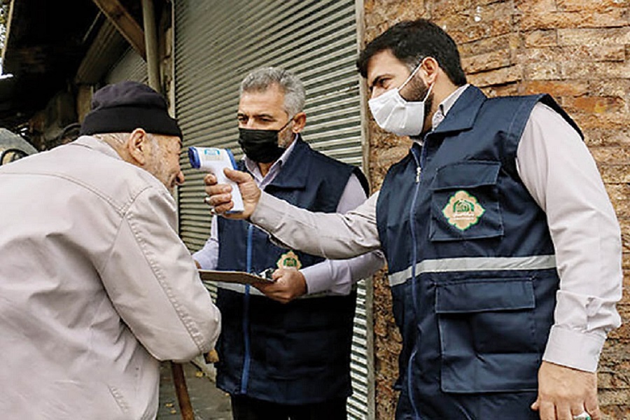 همکاری ۴۵ هزار بسیجی با کادر درمان در بیماری کرونا