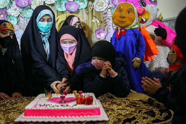 دومین جشن کارنامه فرزندان شهدای مدافع حرم برگزار می‌شود